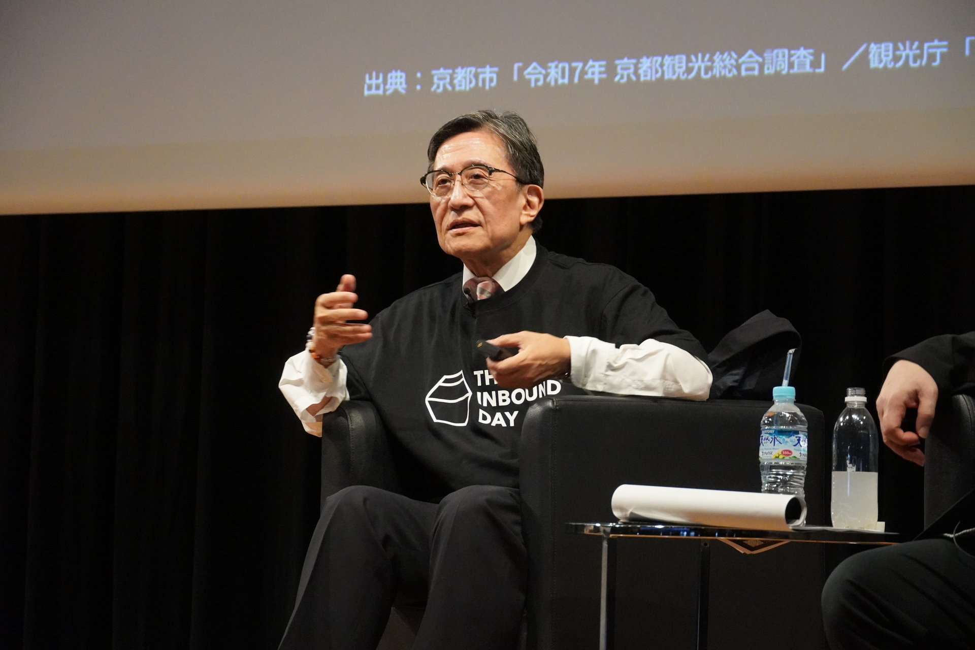 京都市長、観光客数過去最高も「パンク」懸念 問われる対策、