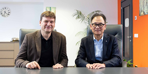 ���{���́u�i���v�ƃO���[�o���́u�X�s�[�h�v�͗����ł���@�������ʐM�G���W�j�A�����O�����񂾕ϊv�̎����i��ҁj