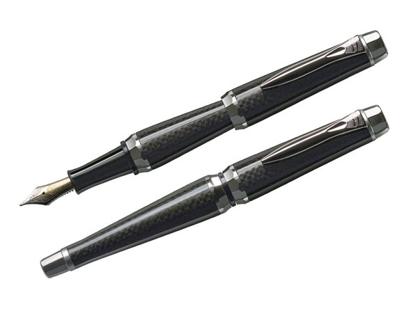 プラチナ萬年筆、創業90周年記念のカーボンファイバー万年筆：＋D 