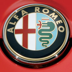 D Style 特集 車のインテリア ０２ アルファ ロメオ Alfa Brera ポルトローナ フラウ