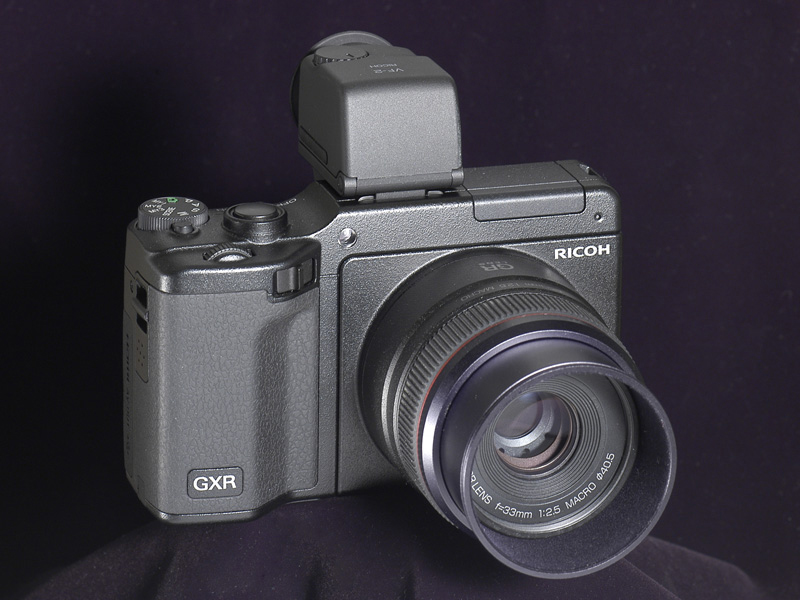 唯一無二の金属――リコー「GXR」（1）：矢野渉の「金属魂」的