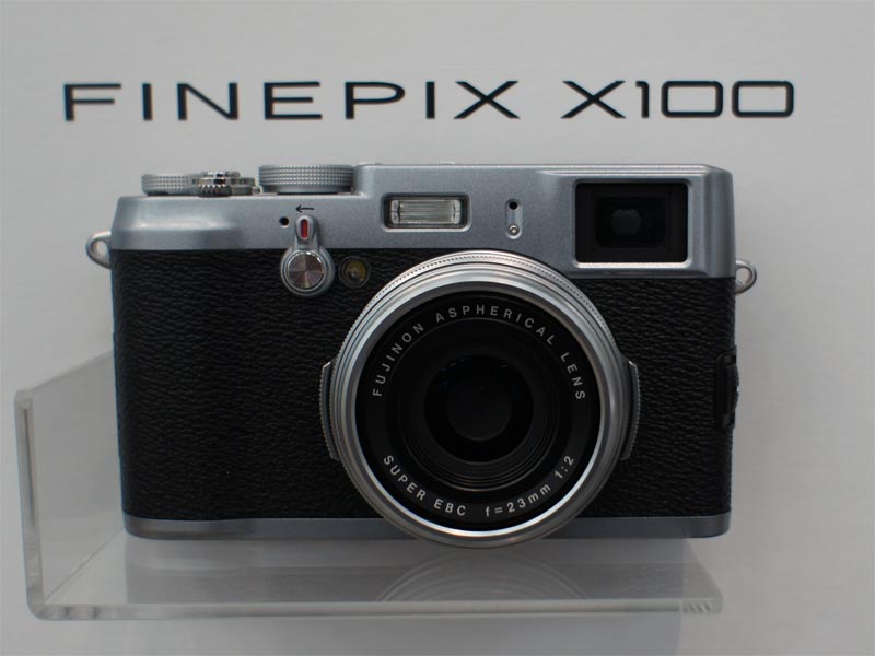FinePix X100」発売日決定 - ITmedia NEWS