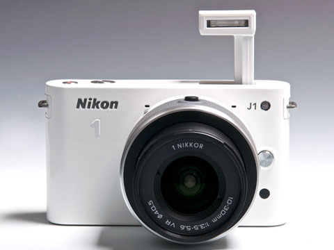 「COOLPIX」でも「D」でもない新しいカメラ――「Nikon 1」（前編）（2/3 ページ） - ITmedia NEWS