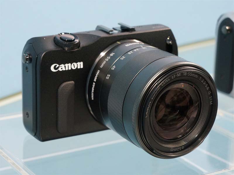 お気にいる】 サンフラワーCanon ミラーレス一眼カメラ EOS M2 トリプルレンズキット ブラック EF-M18-55mm F3.5-5.6  IS STM E
