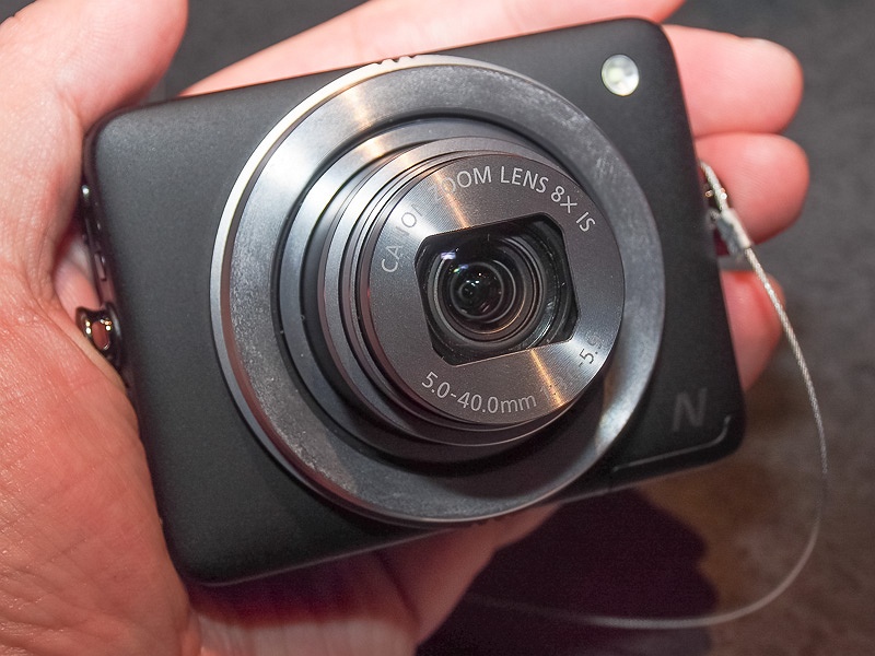 何とも不思議なマシカクカメラ 「PowerShot N」をCESで発見：2013