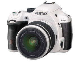 クラス初、防じん防滴エントリーデジタル一眼「PENTAX K-50