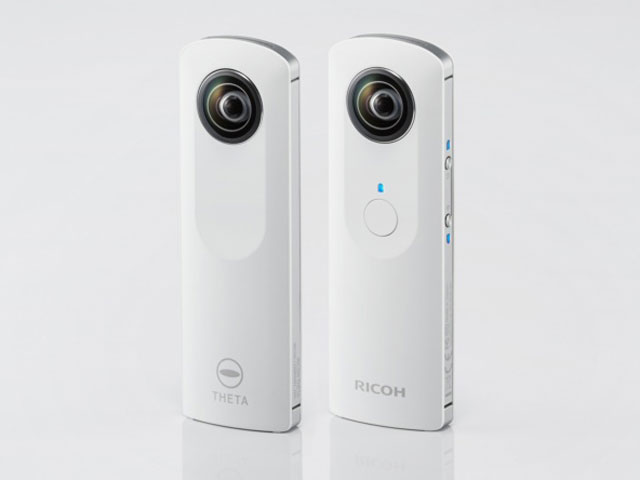 周囲を360度すべて撮影できる全天球カメラ ｢RICOH THETA」 - ITmedia NEWS