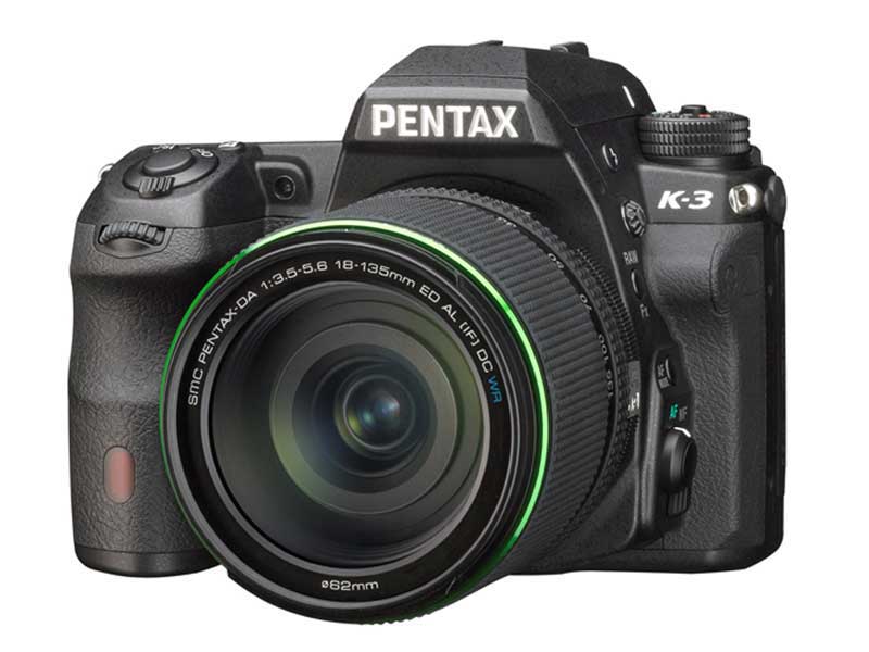 シルバー/レッド PENTAX デジタル一眼レフカメラ K-3 18-135WR レンズ