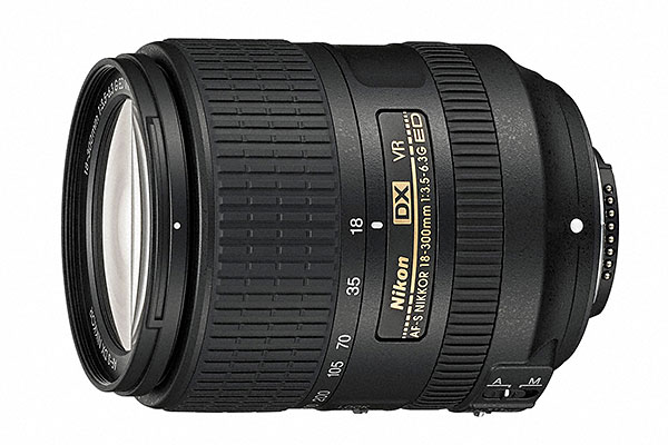 ニコン、軽量化した16.7倍 高倍率ズーム「AF-S NIKKOR 18-300mm f/3.5