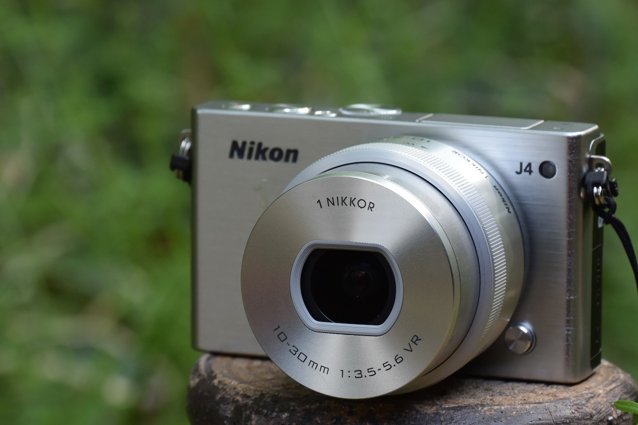 あっ」という瞬間を逃さない、超快適スナップカメラ ニコン「Nikon 1 J4」（1/4 ページ） - ITmedia NEWS