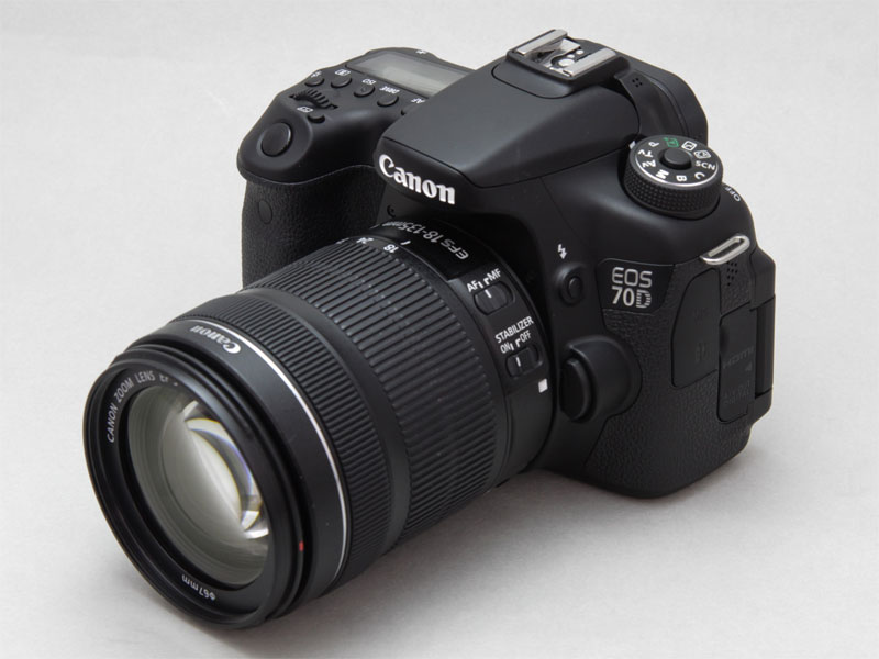 EOS 70D EF-S18-135mm IS STMレンズキット」が6週ぶりトップ10入り 