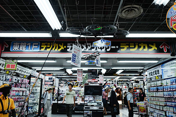 新宿西口ってヨドバシカメラ多すぎじゃないですの の巻 ヨドバシミステリー探訪 Itmedia News