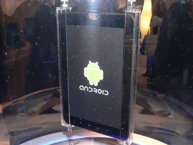 Android 3.0Tegra 2̑gݍ킹̗pł̃^ubgfoCX