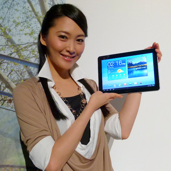 �ʐ^�ŉ������uGALAXY Tab 10.1 LTE SC-01D�v