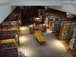 練馬区立光が丘図書館
