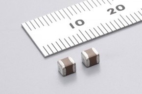 3225Mサイズで定格電圧1.25kVの積層セラミックコンデンサー