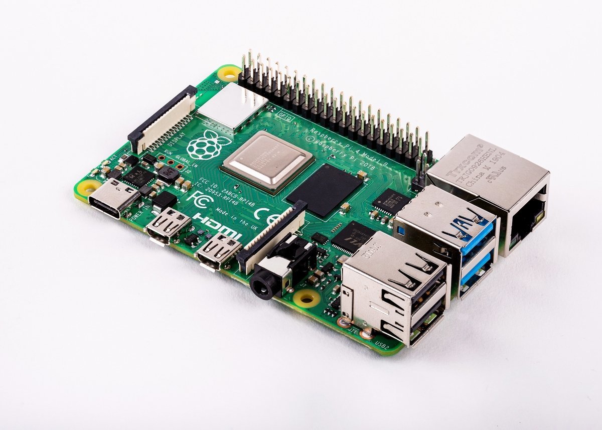 VfuRaspberry Pi 4 Model Bvł͓d肪PĂiNbNŊgj