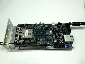 ADRV9361-Z7035̕]