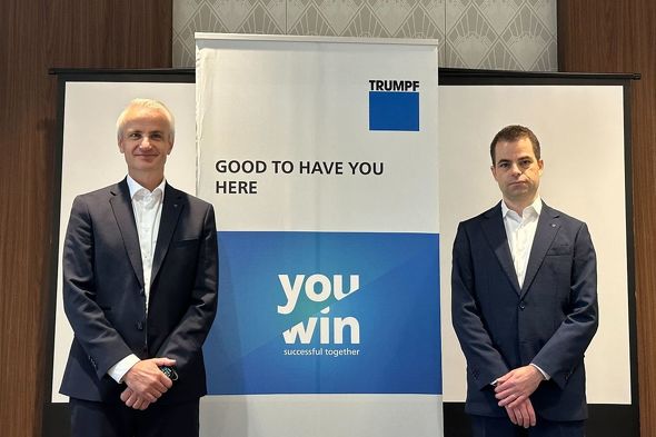 gv\В Michael Samtlebenij^GNgjNXƕ Gabriel KruseiEj