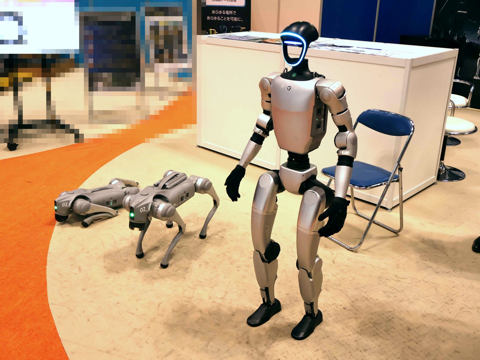 ロボット LOVEをはぐくむ家族型ロボット「LOVOT」の取扱いを本格的に開始 |