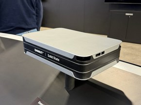 DONUT LAB�����J�����S�ő̓d�r