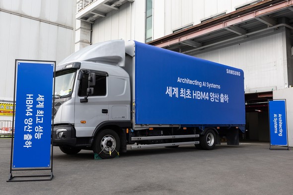 HBM4�́u�ƊE���v���p�o�ׂ��A�s�[�����Ă���