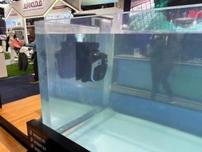 WYBOT�̃v�[���|�����{�b�g