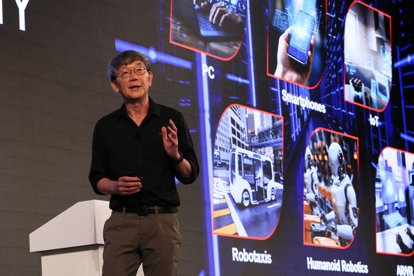 TSMC �V�j�A�o�C�X�v���W�f���g��Deputy Co-COO�i�������ō����s�ӔC�ҁj��Kevin Zhang��