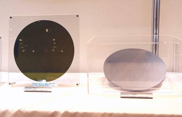 ���]�i�b�N���W������300mm SiC�C���S�b�g�i�E�j�ƒP������i���j