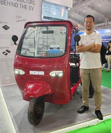 electronica India�ŎO��EV�̃R���Z�v�g���f�����Љ�郍�[���E�Z�~�R���_�N�^�E�C���f�B�A�̎��c����