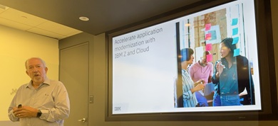 IBM̃s[gE}Jt[iPete McaffreyjiMҎBej