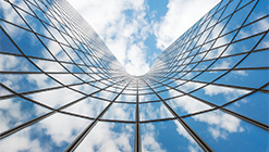 �Z�L�����e�B�̂��̐�A�T�C�o�[���W���G���X��