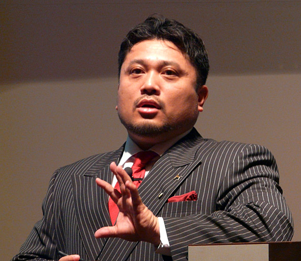  Apple、元デルタ副社長を迎えてオンライン小売チームを強化