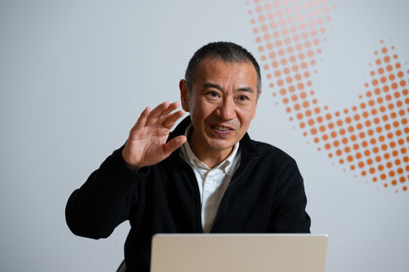 ���v ���K