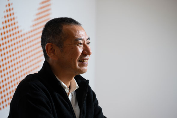 ���v ���K