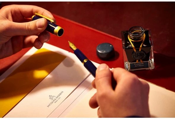 文房具】「万年筆インク」おすすめ5選 「インク沼」へようこそ 濃淡や