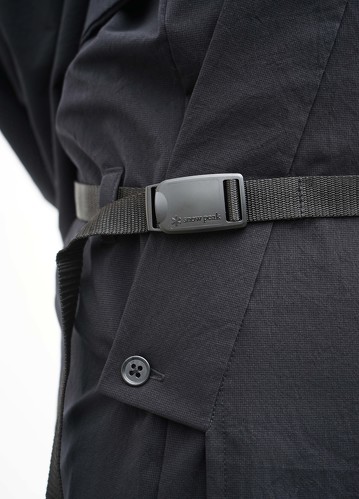 �l�X�ȃV�[���łŊ��􂷂�OUTDOOR KIMONO