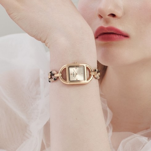 uFURLA CHAIN SQUAREv