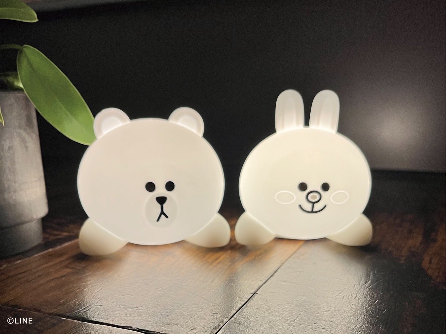 付録】LINE FRIENDSの「ブラウン」と「コニー」がお部屋ライトシリーズ 