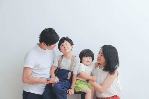 �O�h�R�[�|���[�V�����uYOT WATCH�v