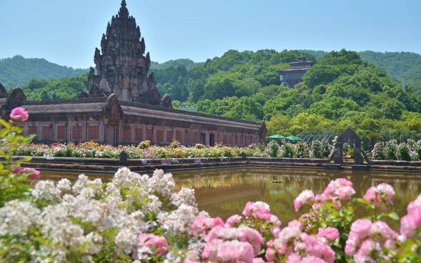 ���I�}���]�[�g�iNEW���I�}���[���h�j