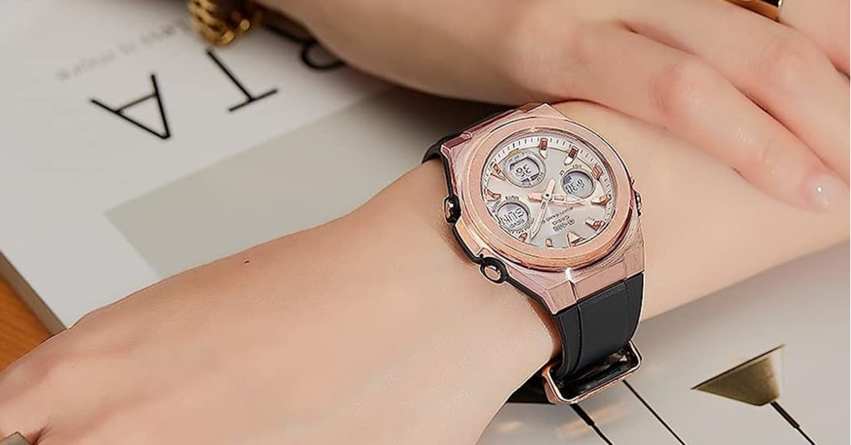 特別大特価カシオ BABY-G 大人かわいい 電波ソーラー腕時計 ピンクスケルトン 腕時計(アナログ)