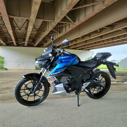 125cc（原付二種）ネイキッドバイク」おすすめ4選 排気量が小さくても存在感抜群！ 個性が光る外車も紹介【2023年7月版】 - Fav-Log  by ITmedia