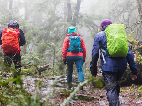 登山リュックの効果的な防水方法は？」よくある質問に元登山ショップ店員が回答 レインカバーだけでは不十分なことも Fav-Log by ITmedia