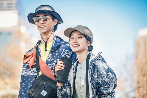 �󓇎ЁuHAO.CAMP ���O����{�g���z���_�[�t��!��Ԃ�ŗV�ׂ�V�����_�[�o�b�OBOOK�v