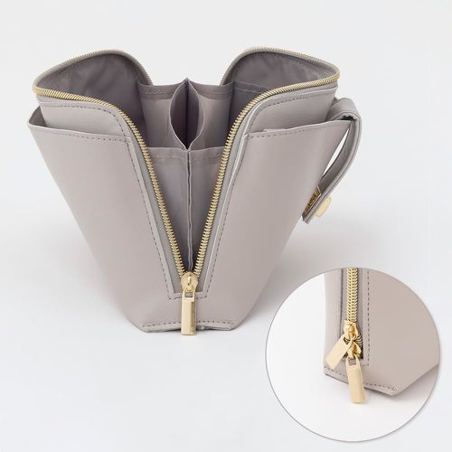 付録】ターンロックが上品な「3層ショルダーバッグ」がかわいい