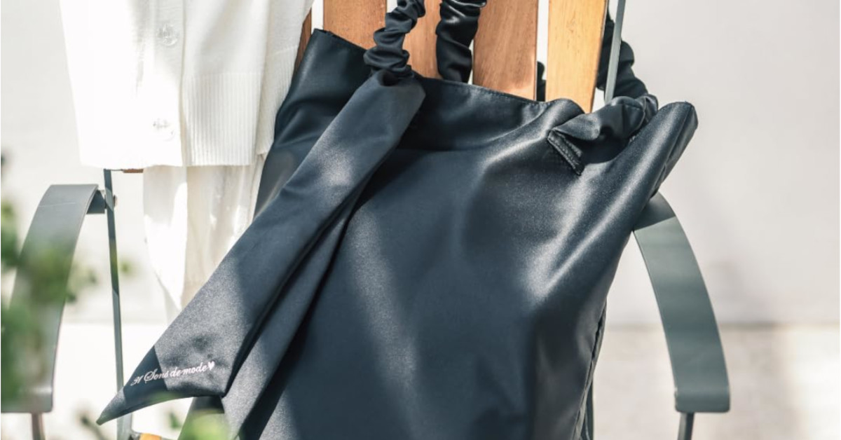 付録】ブラック＆リボンの「トートバッグ」が登場 上質感のあるサテン