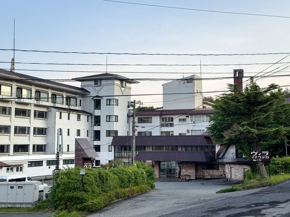 磐梯山・絶景の猪苗代スキー場RVパーク