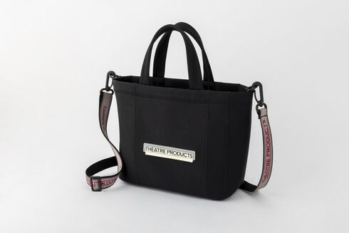 �󓇎ЁuTHEATRE PRODUCTS OFFICIAL BOOK�v