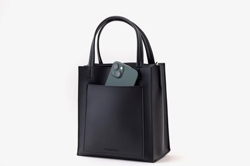 �󓇎ЁuEMODA Special Book�v